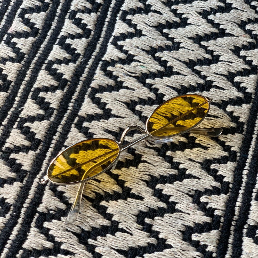 Small frame sunglasses